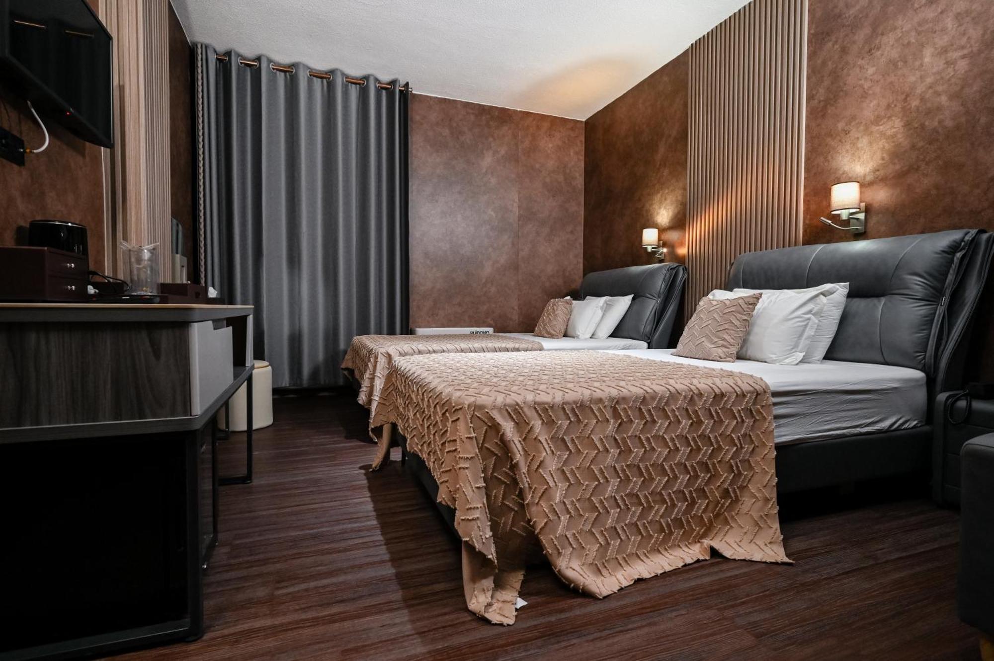 Grey Star Hotel Negotino  Ngoại thất bức ảnh